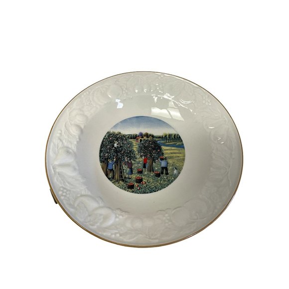 Vintage FOUR SEASONS Plate Tabletops Unlimited Apple Picking Theme Collectible - Picture 1 of 8